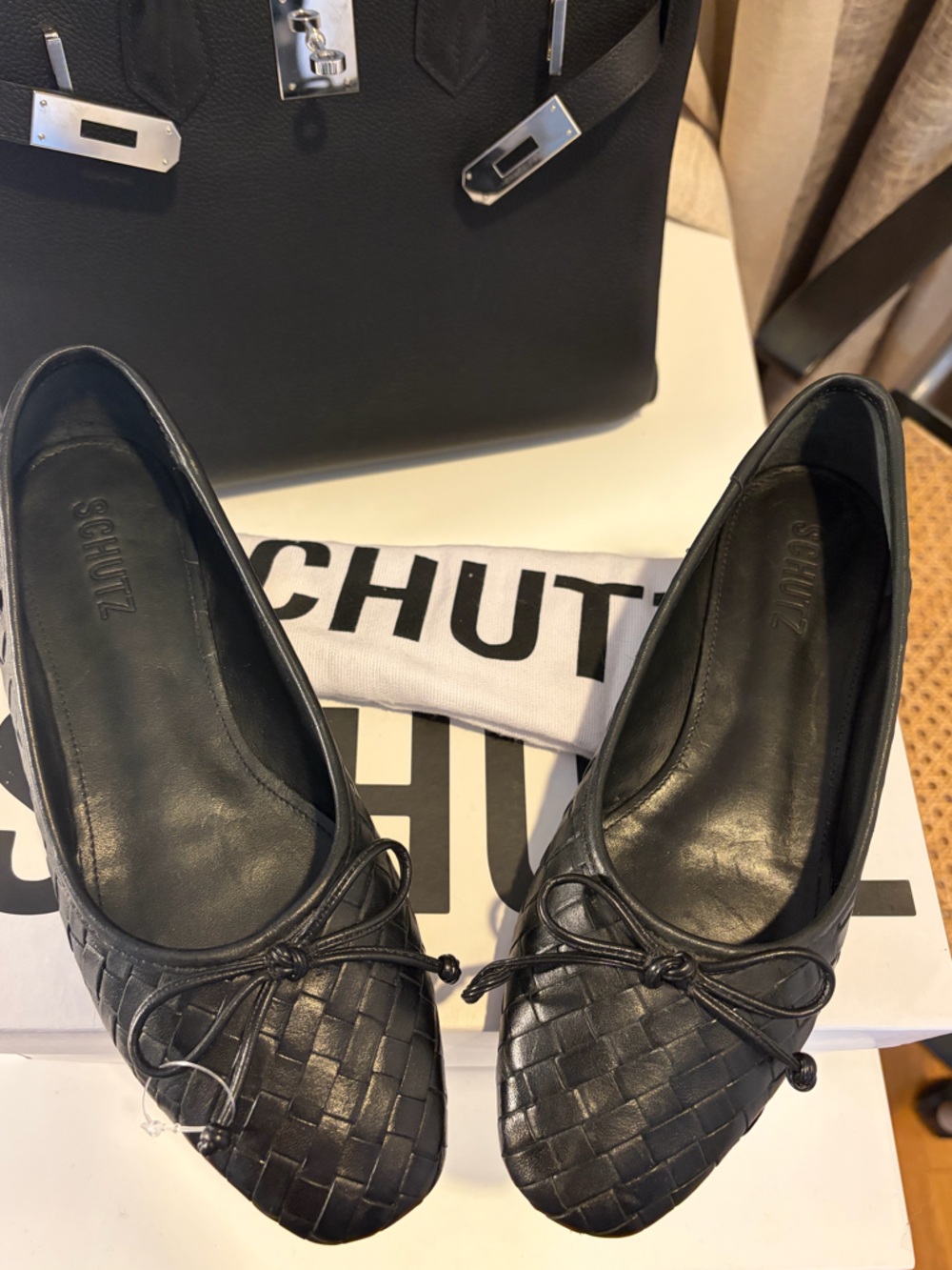 SCHUTZ Black Quilted Leather Ballet Flats with Bow